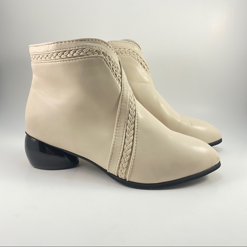 Beige Patent Leather Boot Chunky Heel Square Toe
